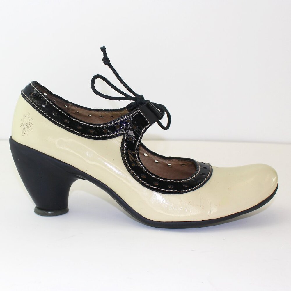 Fly London Two Toned Heeled Mary Janes Womens (EU 38/US 7.5)